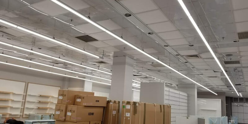 K-lens Linear Light for Workshop Lighting