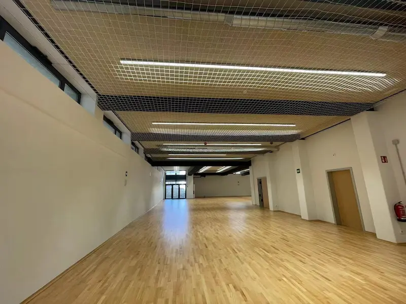 Linear pendant light installation reference