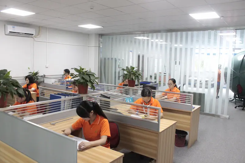 ShineLong quality inspection team